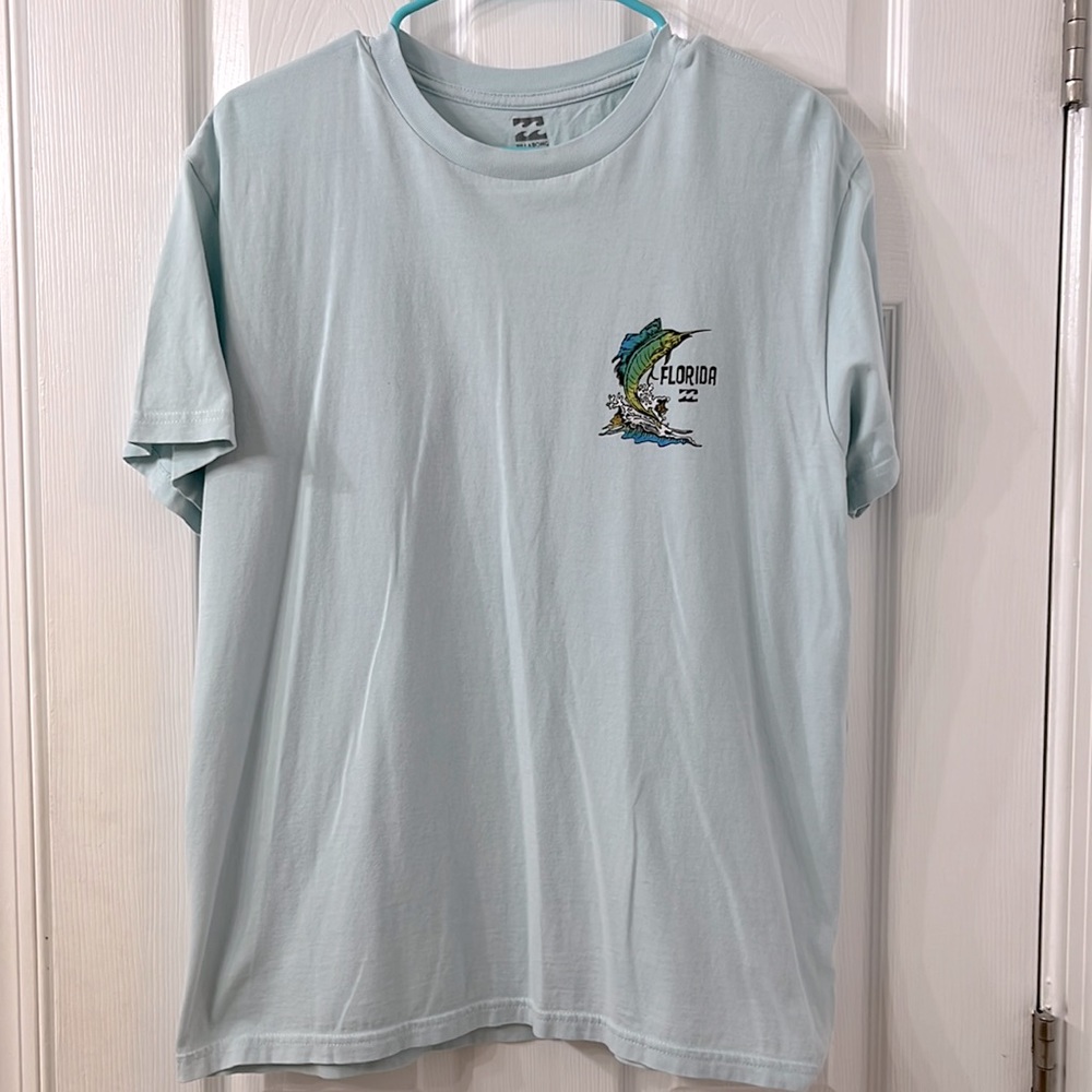 Men’s size medium Billabong Tshirt